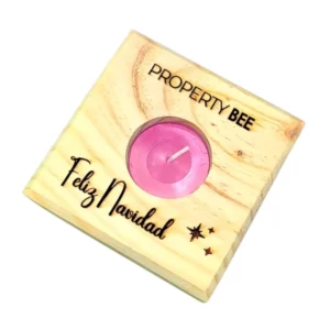 Portavelas de Madera con Vela